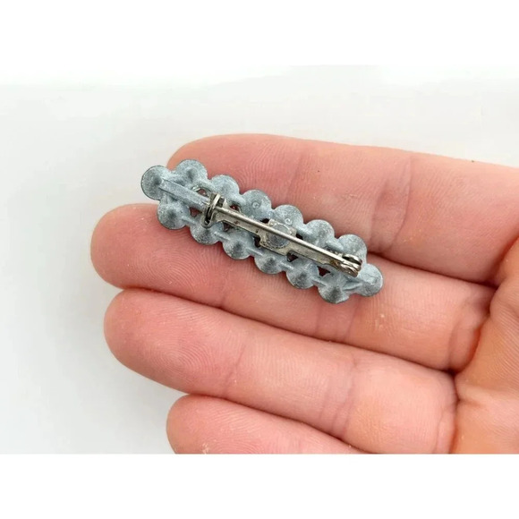 Silver Toned Vintage Rhinestone Classic Elegant Double Row Brooch Pin - Picture 9 of 10